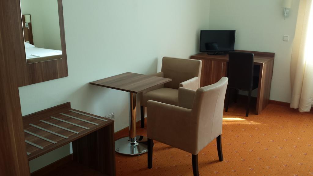 Stiftshotel Garsten Щайр Стая снимка