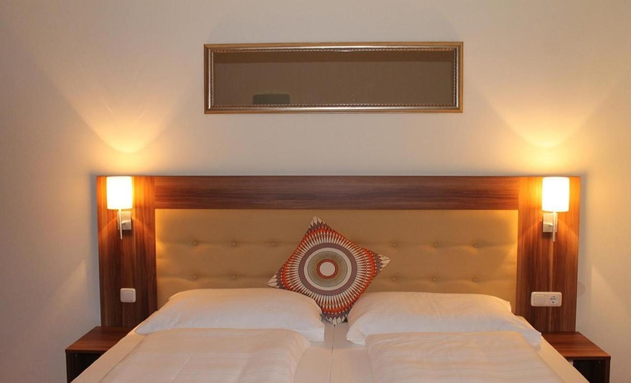 Stiftshotel Garsten Щайр Екстериор снимка